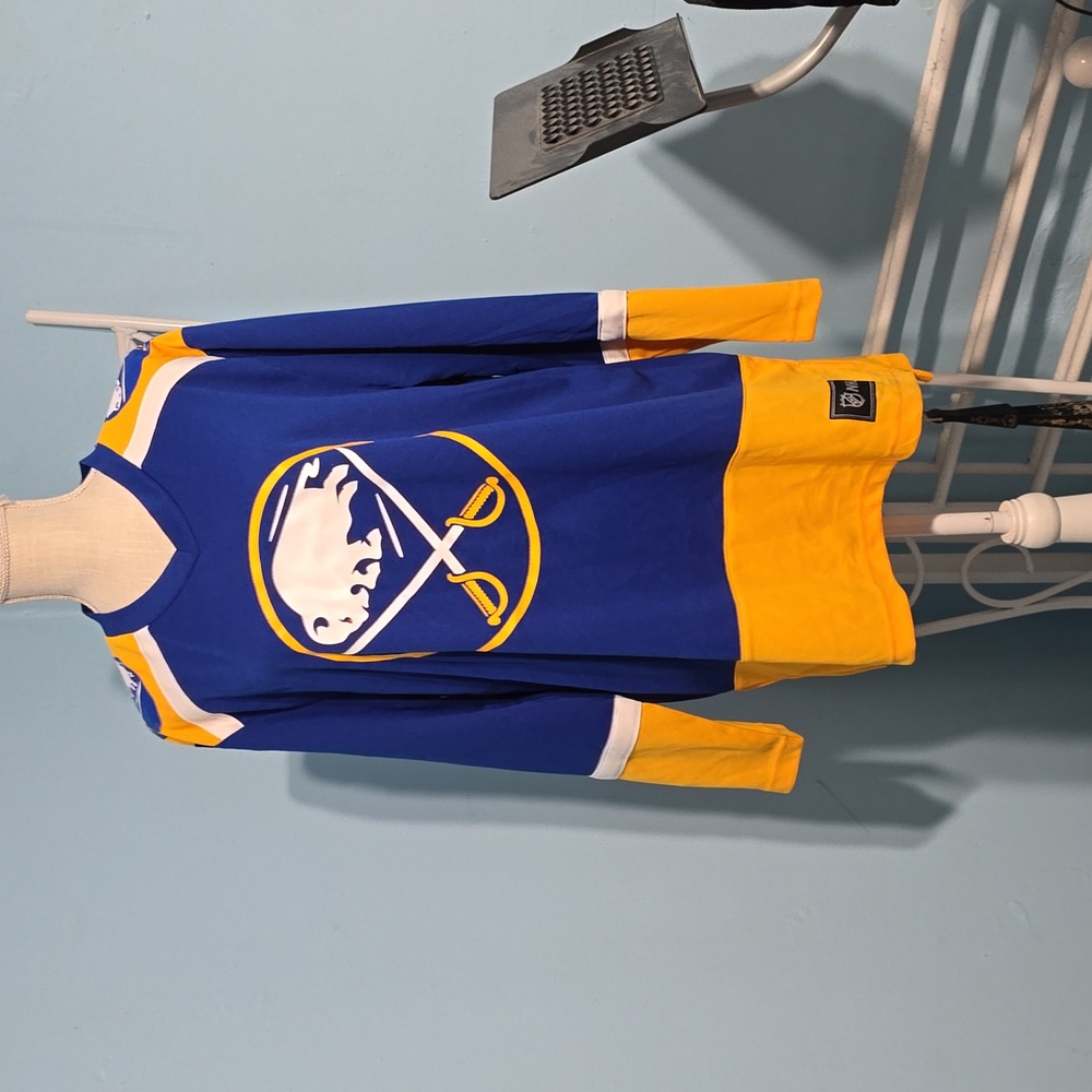 Buffalo Sabres Blue and Yellow Jersey